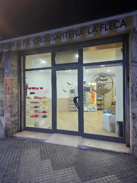 Fleca Maçanet S.l. - Panadería en Macanet de la Selva - foto 2