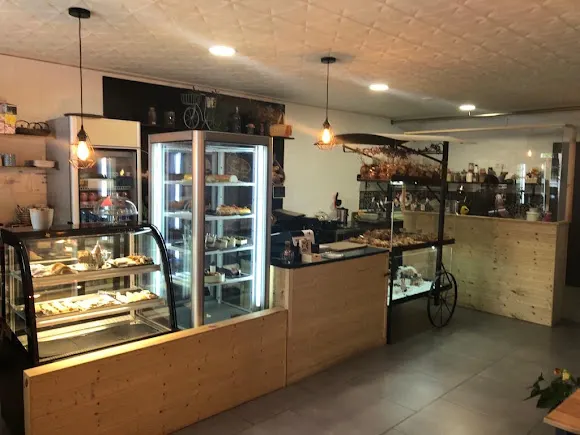 El pastisset - Castello dEmpuries
