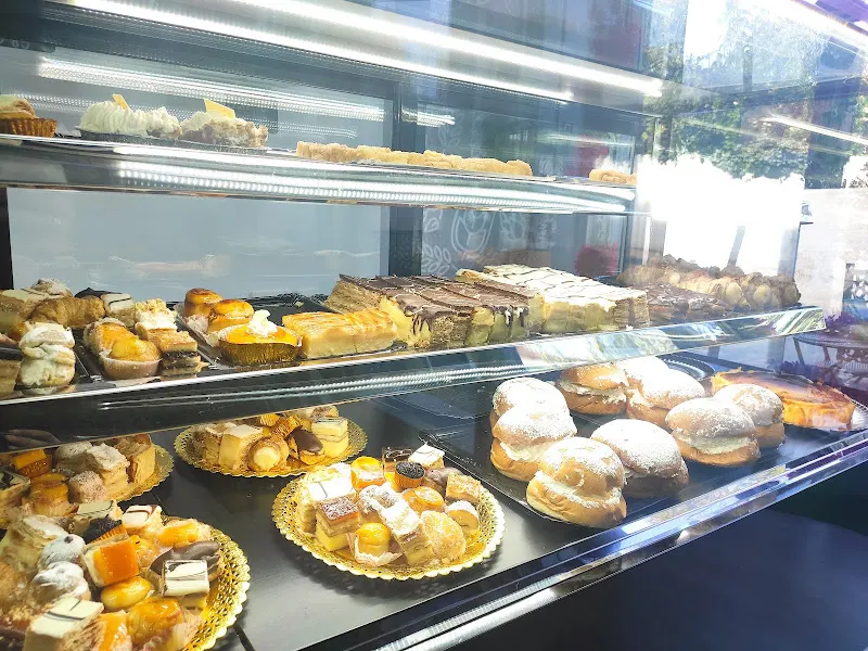 Dolce Vita Pastelería Panadería - Pulianas