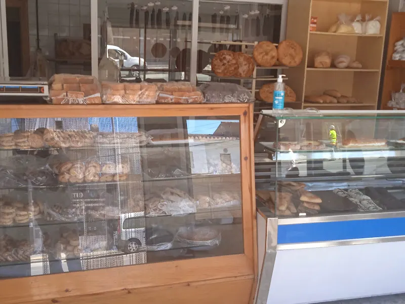 Panadería Pastelería Francisco León Purullena - Purullena