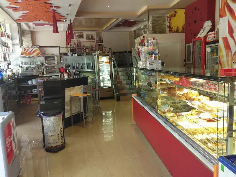 Heladería Pastelería Alicia S.L. - Padul