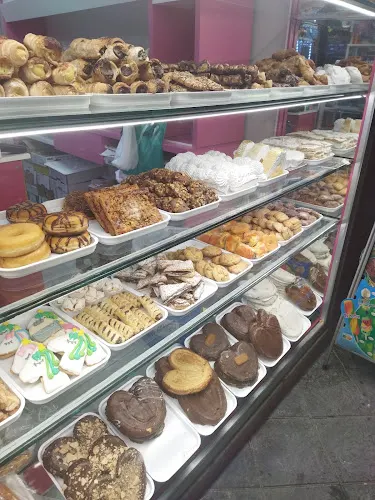 Mas Buena que el Pan