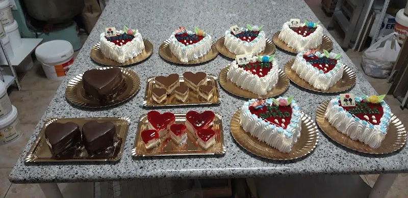 Pasteleria Zurich - Pozo Alcon