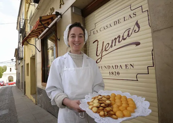 Pastelería Confitería Yemas Almarza - Almazán