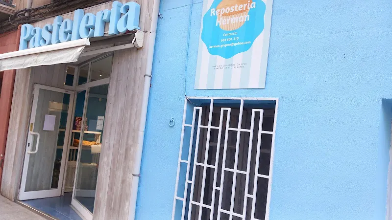 Pastelería Fardelejos Pili - Pastelería en Arnedo - foto 2