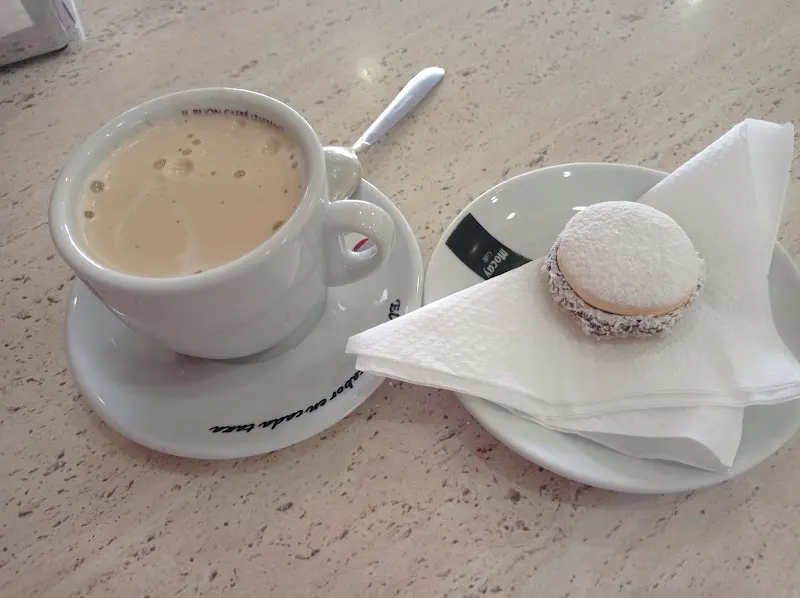 Panadería y pastelería la guinda #2