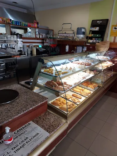 Panadería y pastelería la guinda #2