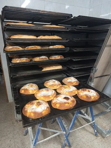 Panadería Repostería Tomás - Riano