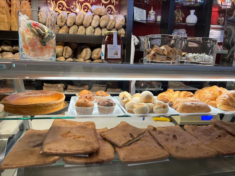 Panadería SUSO Cafeteria FRIOL