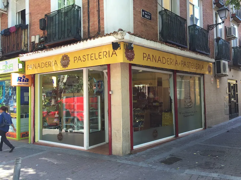 La Castiza Panadería Pastelería - Panadería en Madrid - foto 2