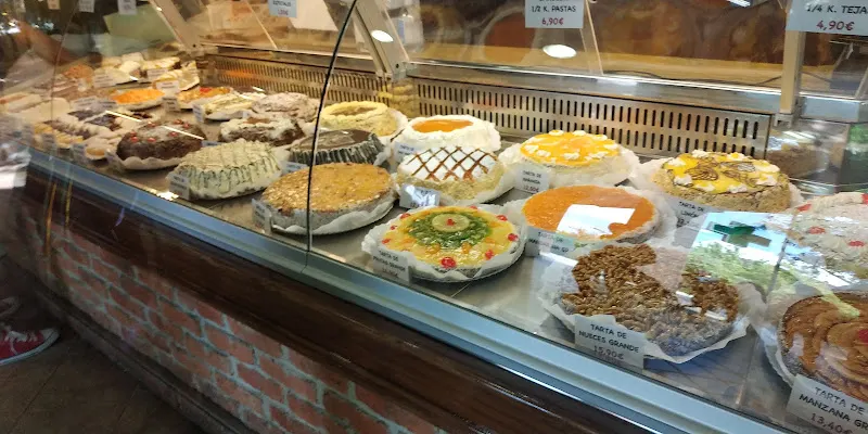 Pastelería La Villa