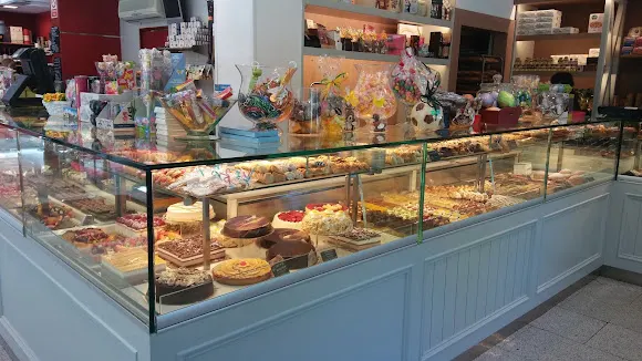 Pastelería Alemany Tres Cantos Viñuelas - Tres Cantos