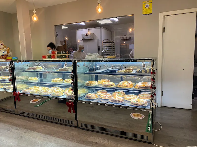 Panadería-Pastelería La Chapata - El Vellon