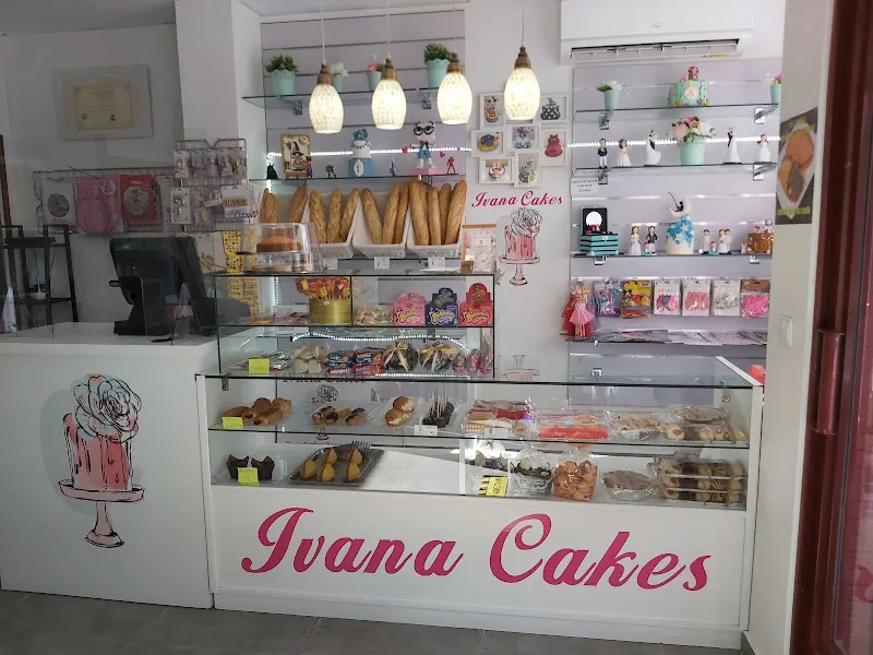 Ivana Cakes - Parla