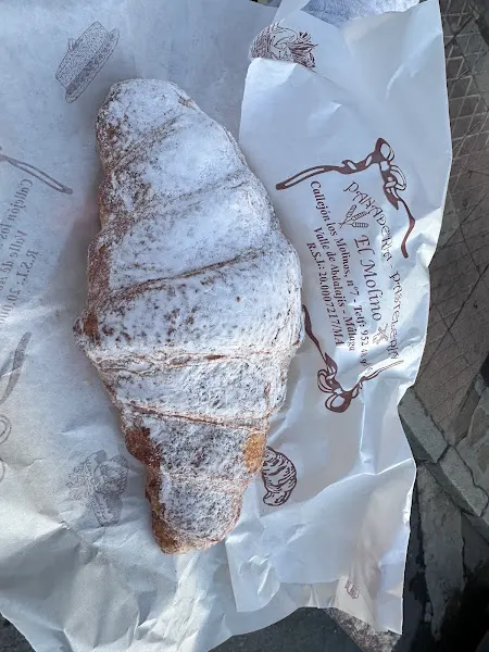 Panadería Y Pastelería El Molino - Panadería en Valle de Abdalajis - foto 2