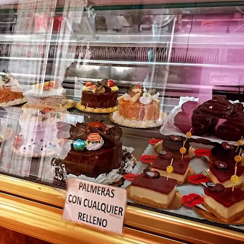 Panaderia El Capricho Pastelería Creativa - Fuengirola