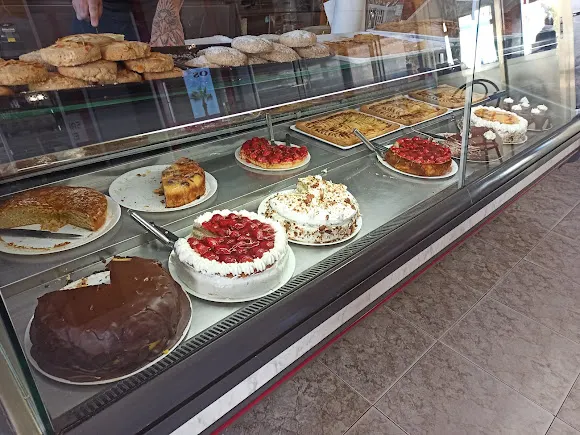 Cafetería Heladería Pastelería El Deseo - Mijas