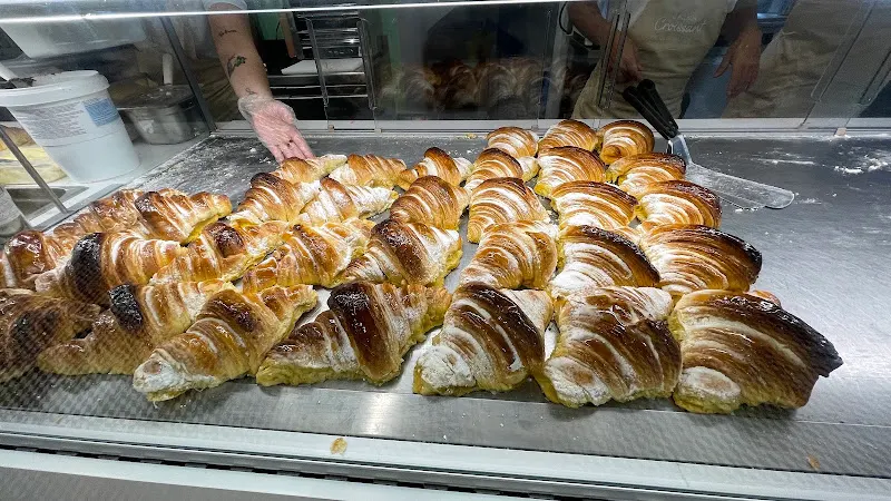 O Melhor Croissant da Minha Rua