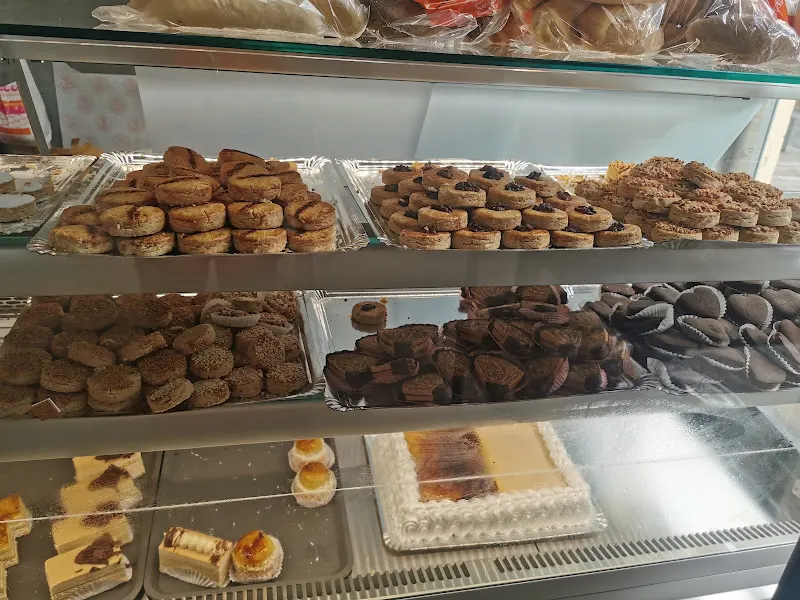Pastelería Los Angeles - Pastelería en Melilla - foto 3