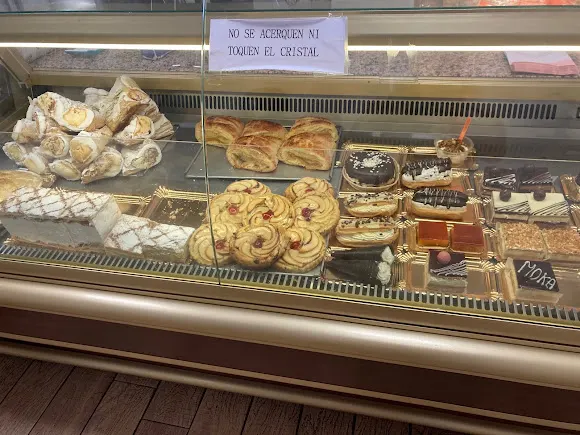 Pastelería Mari Rosi - Yecla