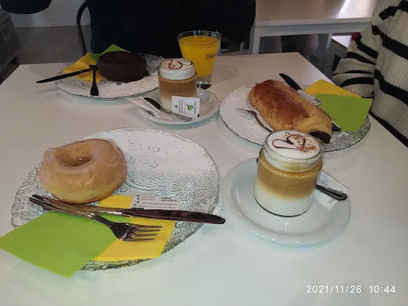 PANADERÍA OLMOS