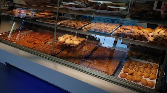 Pasteleria Blanco y Azul - Avda. Europa - Pastelería en Lorca