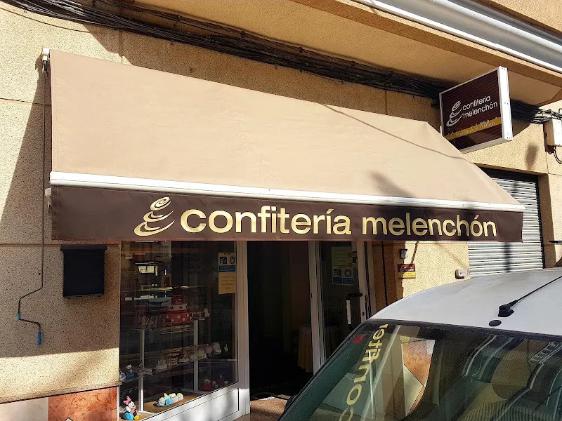 Confiteria Melenchón La boutique de la milhoja - Panadería en Águilas - foto 2