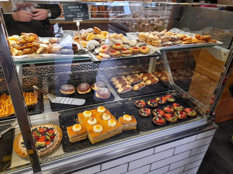 Panaderia Reposteria Txaltxigorri - Ochagavia/Otsagabia