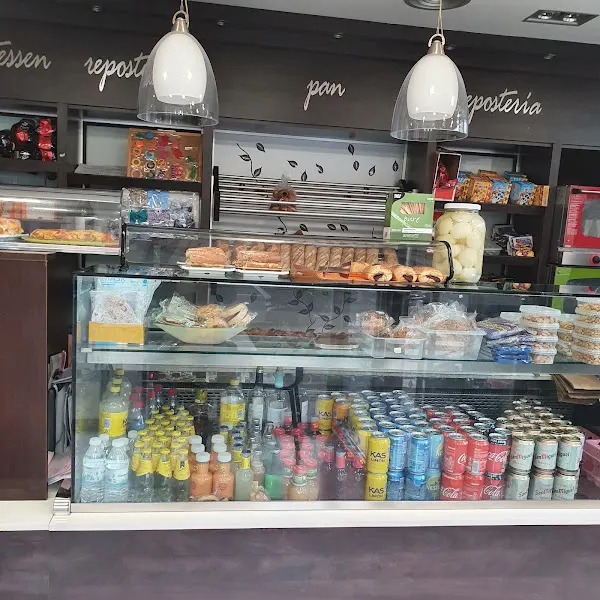 Bar-cafetería-panadería Mekness - Lumbier