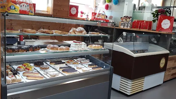 Confitería Rogelio Tomiño - Pastelería - Heladería - Tomino