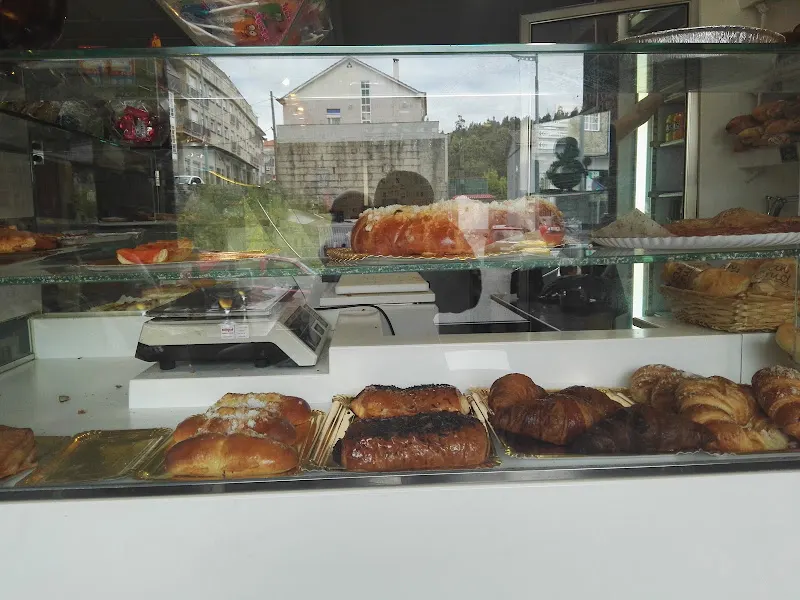 Acuña Panaderia Café - Bar - Ponte Caldelas