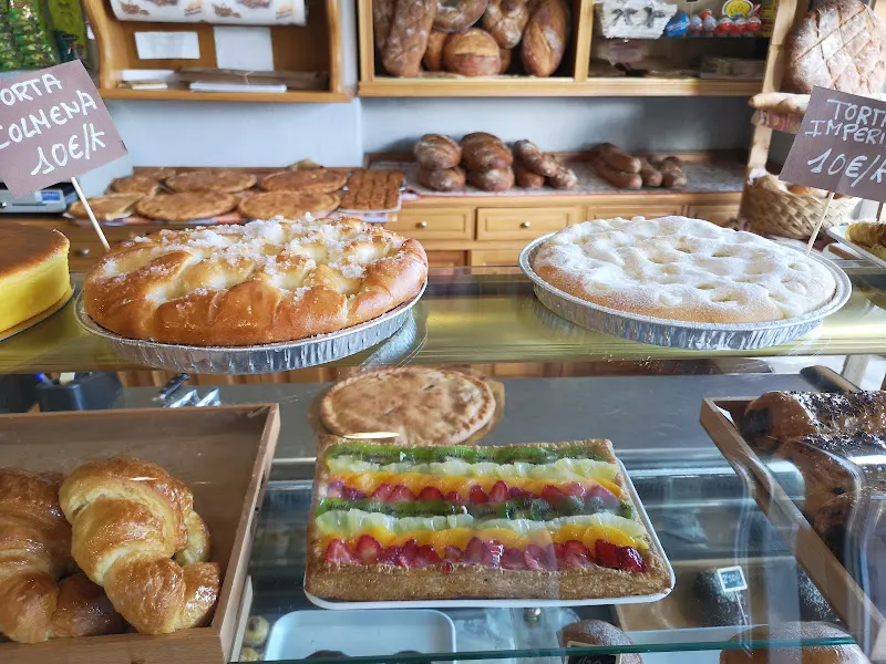 Panaderia Pondal - 2 - Panadería en Meis