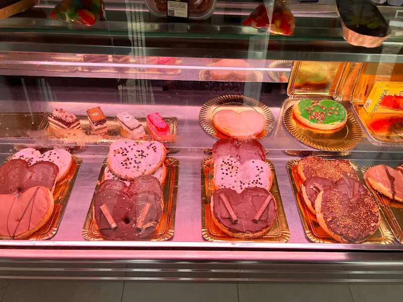 Panadería y pastelería Lola y Gabino - El Ronquillo