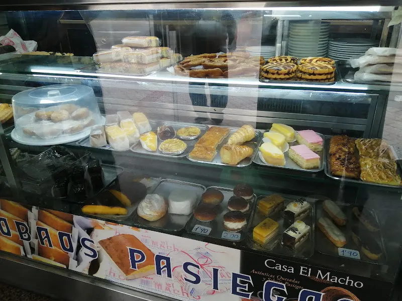 Heladería Confitería La Pradera