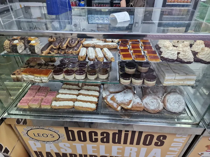 Pastelería Leo's
