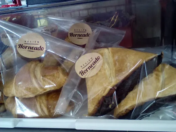 Horno Virgen del Rocío - Panadería en San Juan de Aznalfarache