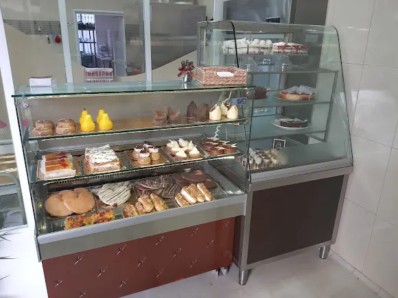 Gluttire Pastelería Creativa - Osuna