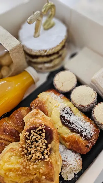 Pastelería La Boca, artesanía argentina - Pastelería en Reus - foto 3