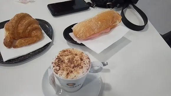 Carlos Ripollés, forn artesà i Catering
