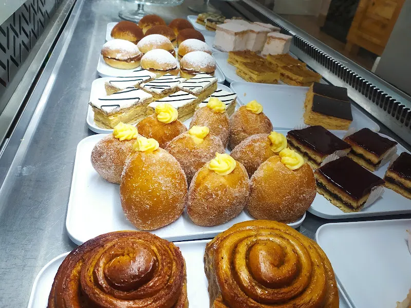 Pasteleria Dulcil