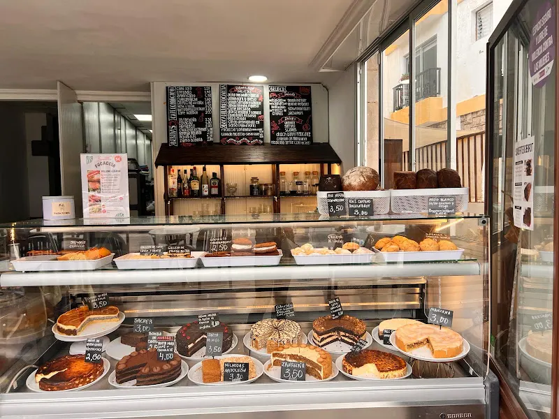 Panadería Pastelería "La Familia" - Puerto de la Cruz
