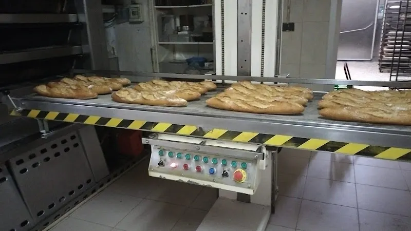 Panadería - Repostería David Farnós Blasco - Panadería en Foz-Calanda - foto 2