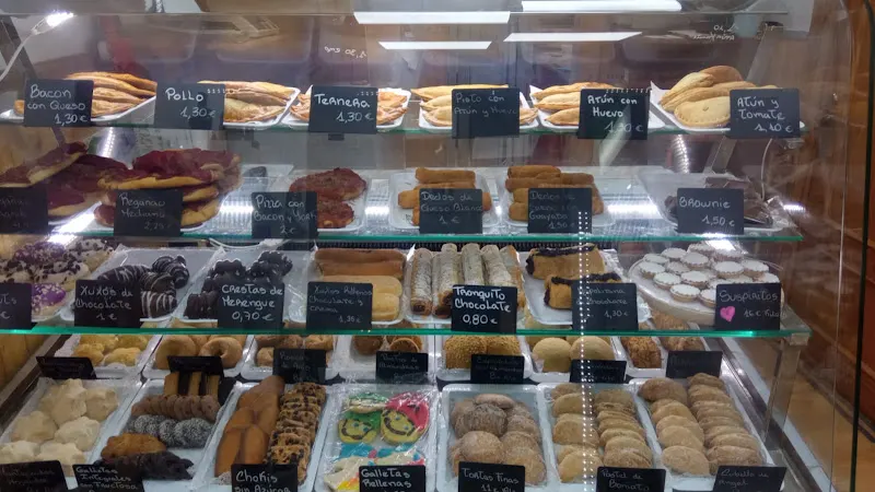 Panadería y Pastelería La Tienda De Yidsy. - Teruel