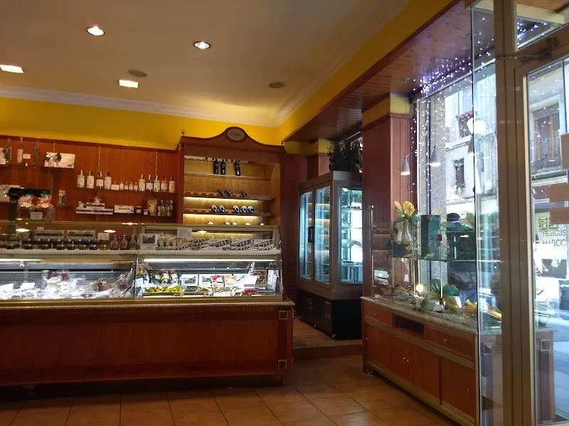 PASTELERIA ALEJOS S.L. - Alcañiz