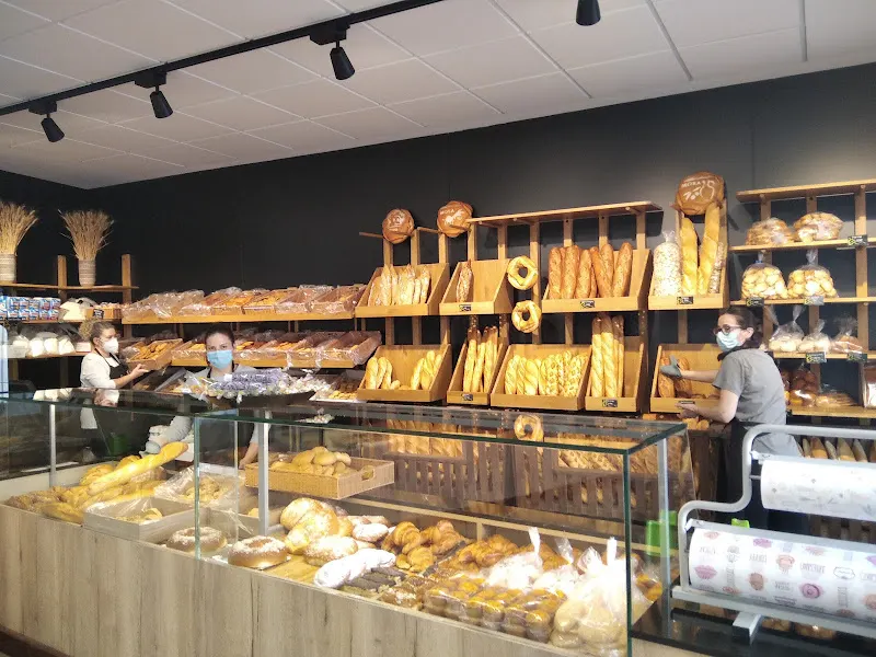 PASTELERIA ECLAIR - Mora