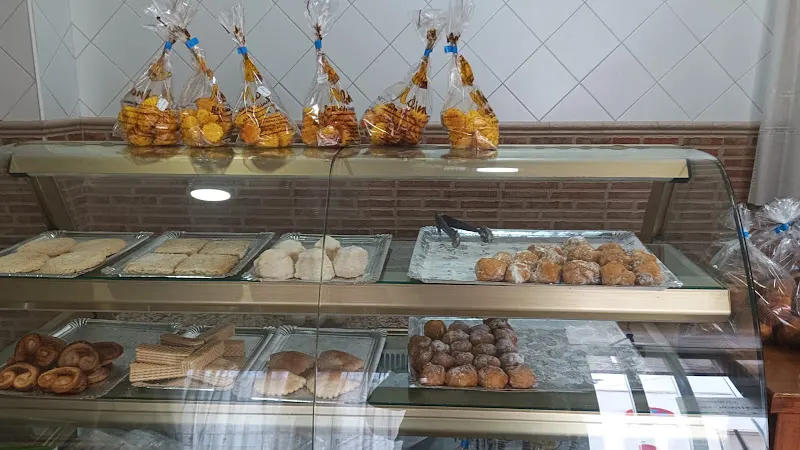 Carlos Díaz Ramos Sánchez Cano - Panadería en Mora - foto 3