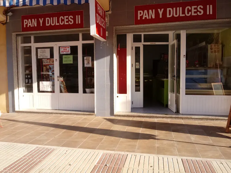 PAN Y DULCES II - Panadería en Daimus - foto 2