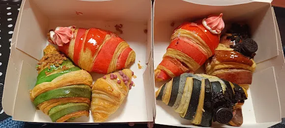 EONI BAKES