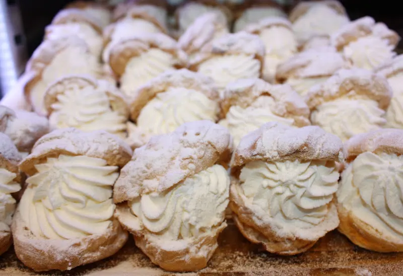 Panadería Pastelería Bombarda - Panadería en Zaragoza - foto 2