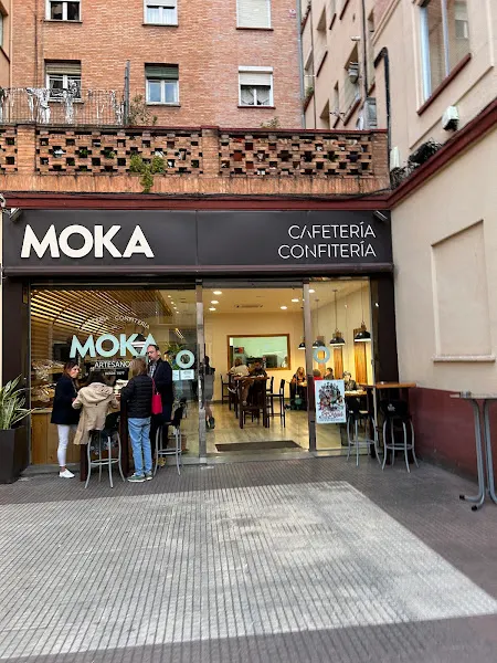 CAFETERÍA CONFITERÍA MOKA - Logroño